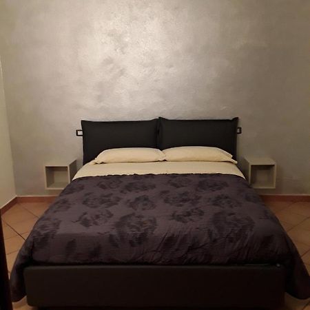 Casa Vacanze Martina & Diana アオスタ エクステリア 写真